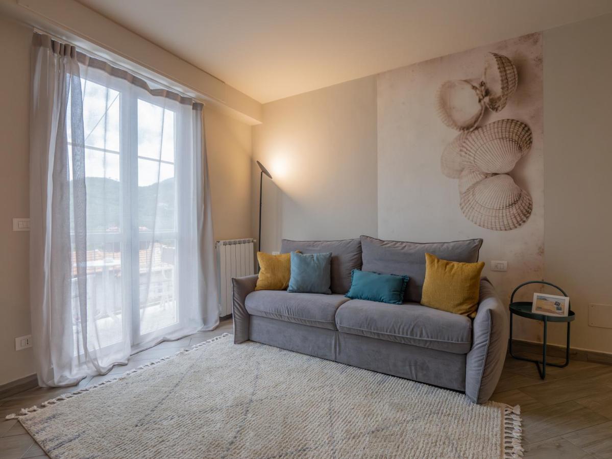 Appartamento Melograno "A Casa Felice" Pietra Ligure Luaran gambar