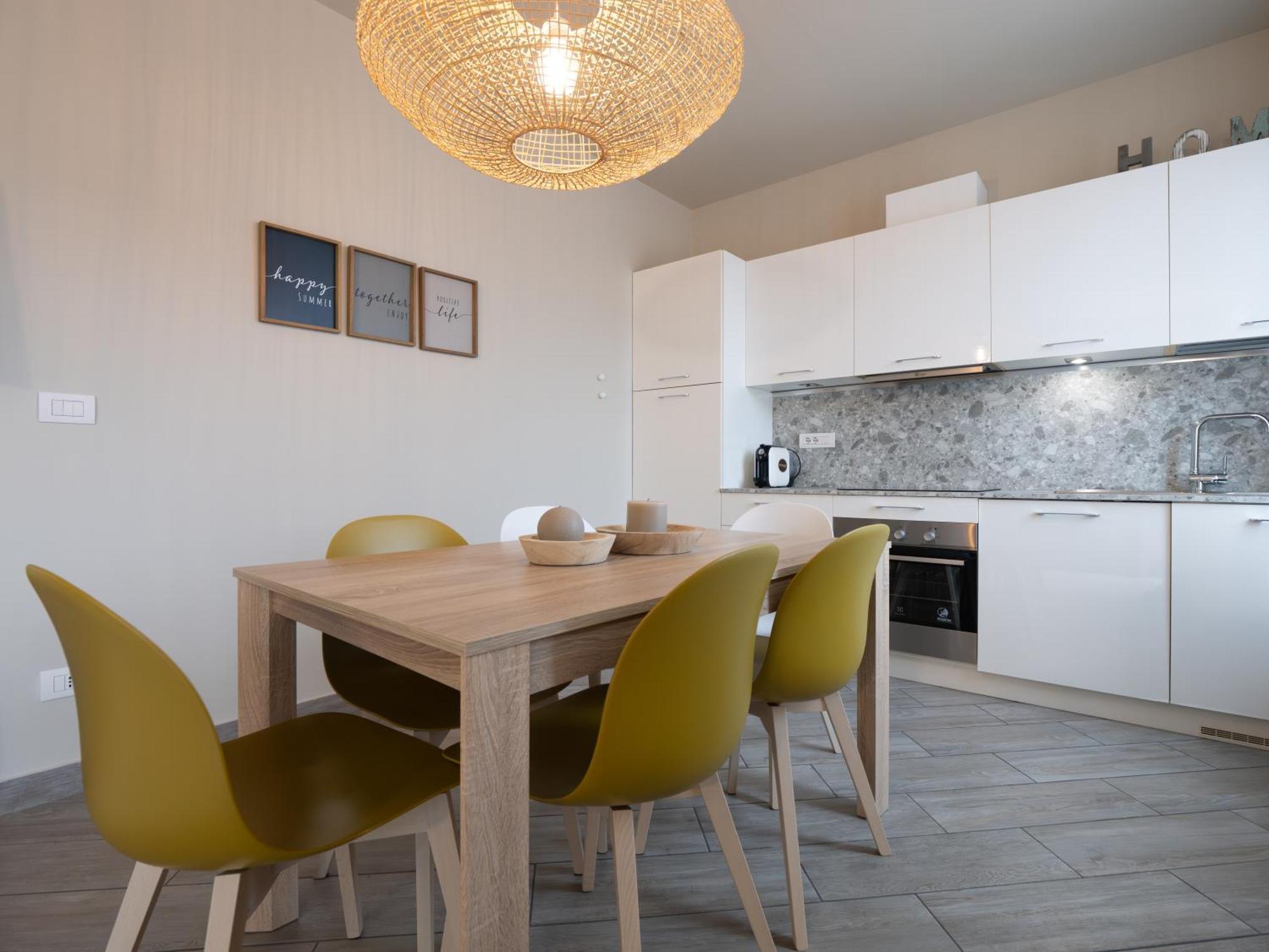 Appartamento Melograno "A Casa Felice" Pietra Ligure Luaran gambar